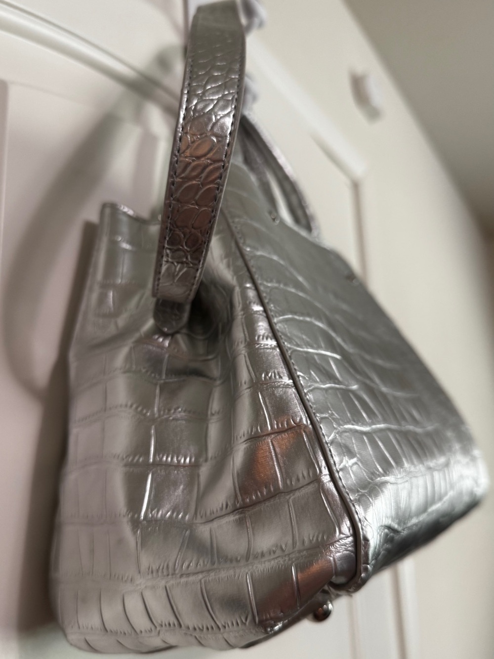 Steve Madden Silver Croc Embossed Satchel Crossbody Bag EUC - Picture 6 of 15